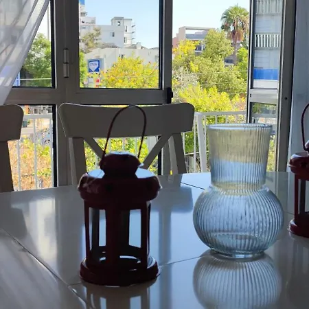 Door 3bdr Flat Centre * Nicosia